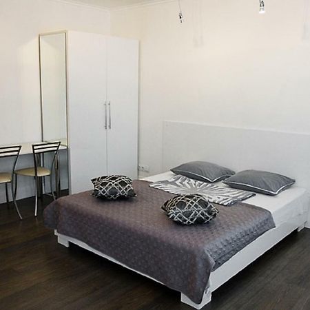 Great Studio Near The Pechersk Kijów Zewnętrze zdjęcie